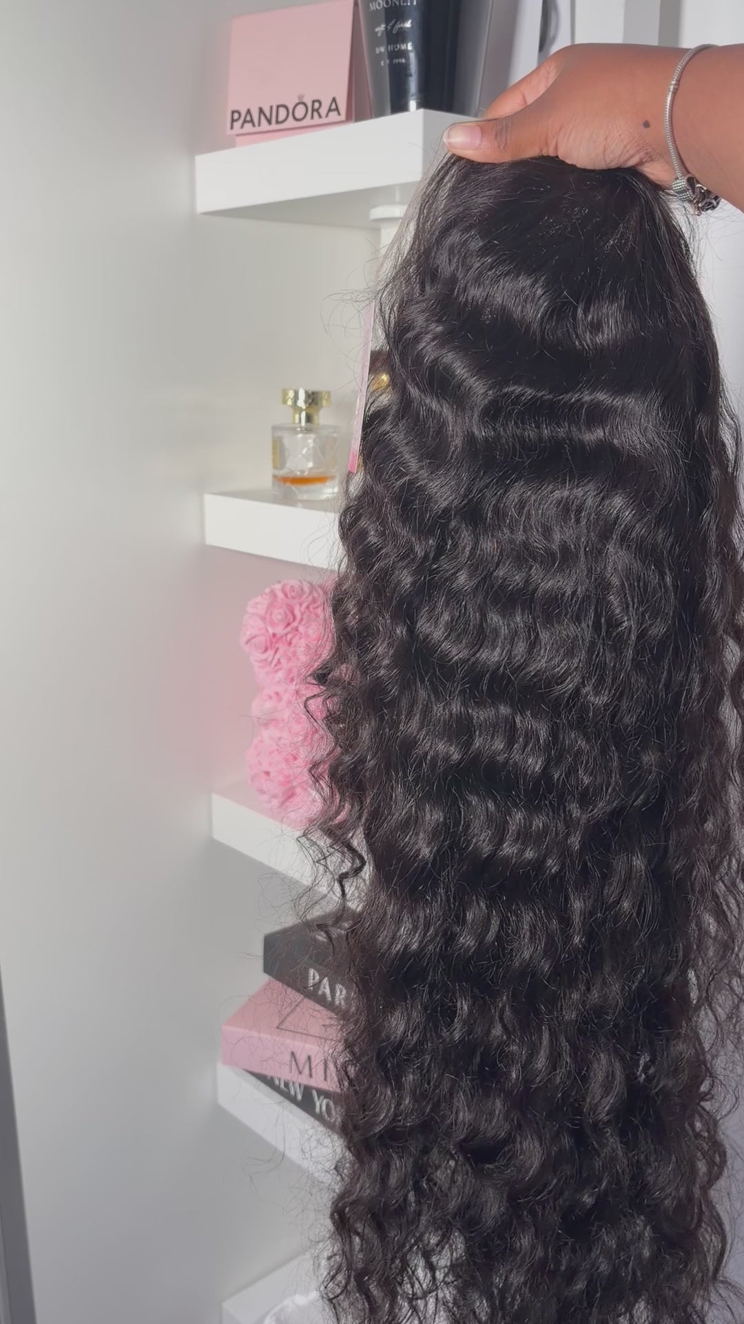 SIGNATURE BLACK VIRGIN LACE FRONTAL WIGS 13X4, 13X6 (loose wave)